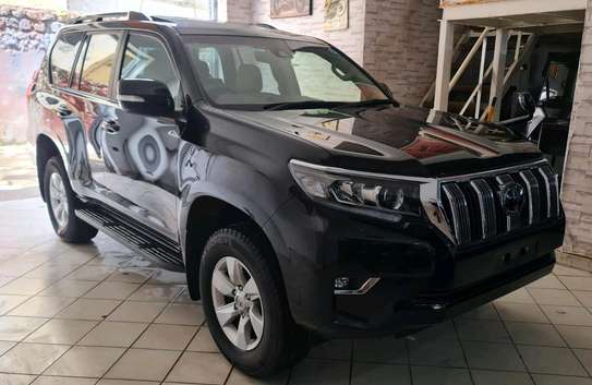Toyota prado TX-L Black  Diesel  2018 image 3