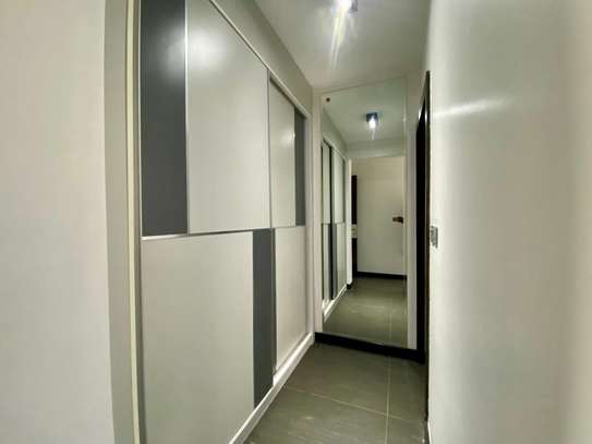 3 Bed Apartment with En Suite in Riverside image 16