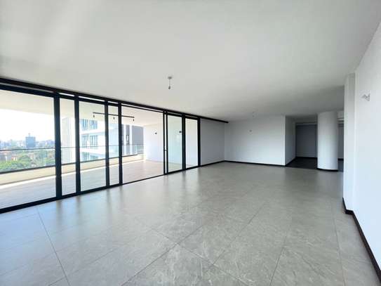 4 Bed Apartment with En Suite in Westlands Area image 5