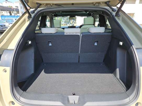 Honda Vezel PHEiv 2023 model image 5