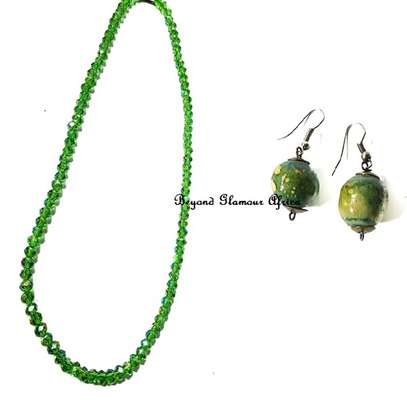 Womens Green Crystal Necklace and Earrings image 1