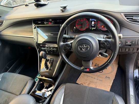 TOYOTA HARRIER GS image 8