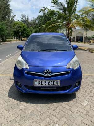 Toyota Ractis Blue 2012 image 4