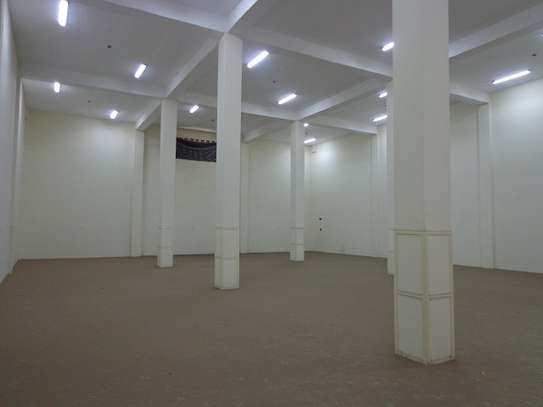 11,500 ft² Warehouse with Aircon in Mombasa Road image 14