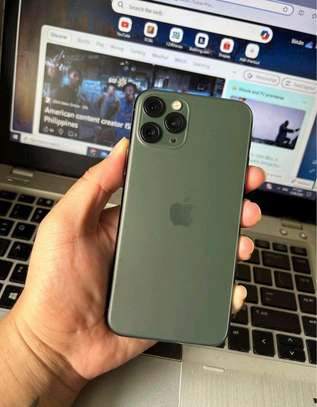 Apple iphone 11 Pro max image 3