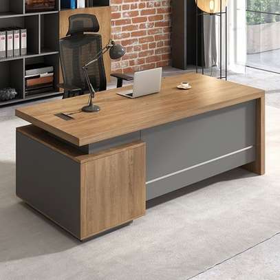 Office Desk: Imported Executive Modern Luxury Office Desk image 1