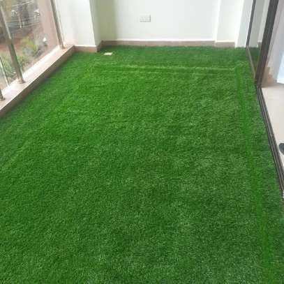 40 mm artificial turf for a balcony image 1