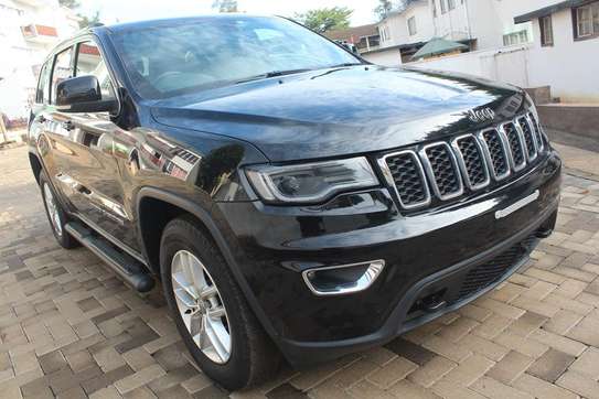 Jeep Grand Cherokee Limited 3.6 V6 2017 90,000 Kms image 2