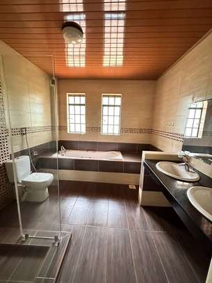 4 Bed House with En Suite in Karen image 9