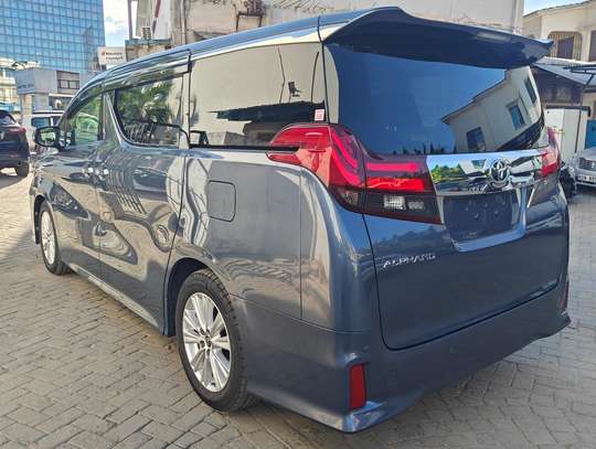 Toyota Alphard 2016 image 7