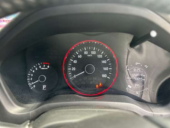 Honda vezel Non hybrid KDH image 5