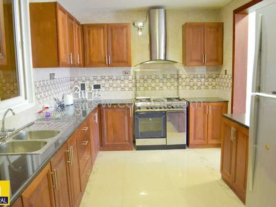 Furnished 3 Bed Apartment with En Suite in Hurlingham image 11