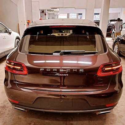 Porsche Macan Brown 2017 4MOTION image 1
