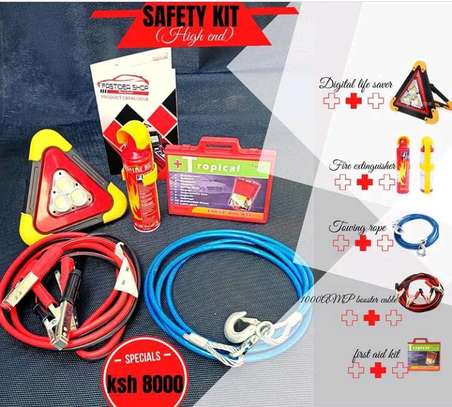 Car safety kit for inspection image 2