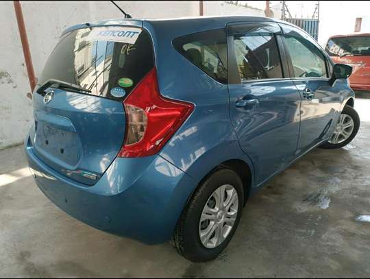 Nissan Note New shape image 2