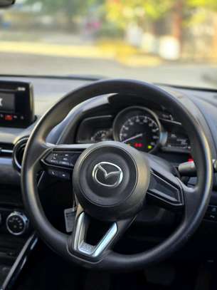 Demio 2018model petrol image 8