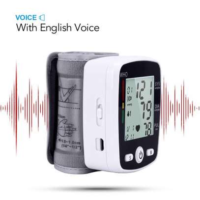 USB Chargeable Voice Digital Wrist BP Pulse Vascular Blood Pressure Monitor Heartbeat image 3