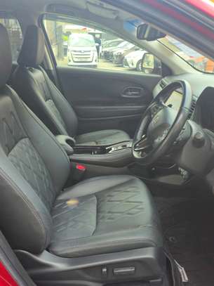 Honda vezel redwine image 5