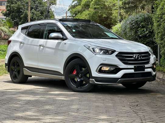 2017 Hyundai Santa Fe image 3