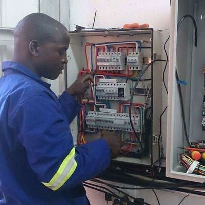 Electric Repairs Services in Nairobi & Mombasa | Friendly Team Of Experts. High Quality Services. Competitive Prices | Get in touch today! image 1