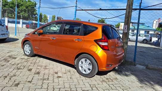 Nissan note E power image 4
