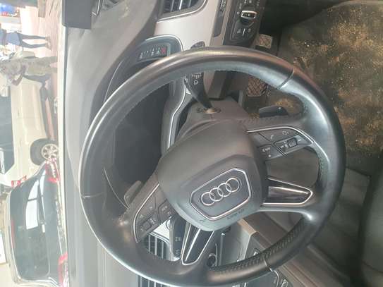 Audi Q7 image 7