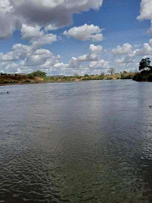1200 acres of agricultural land along river makueni county image 1