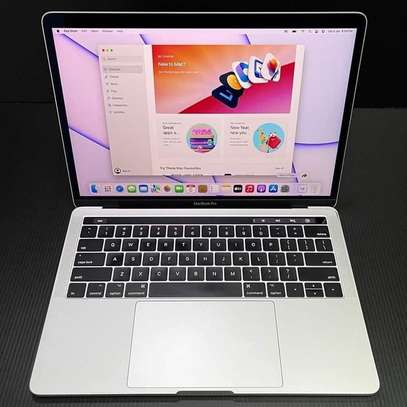 Macbook pro 2017 laptop image 1
