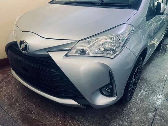 Toyota vitz 1300cc image 7