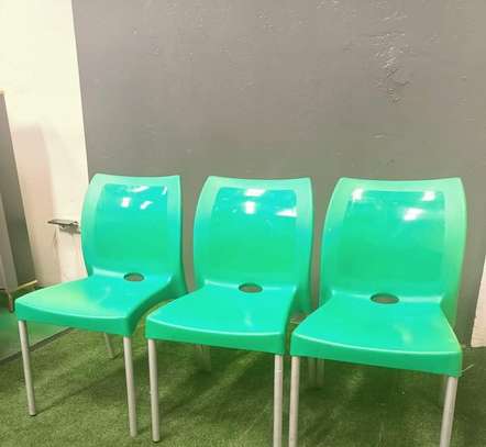 Plastic Office Chairs image 6