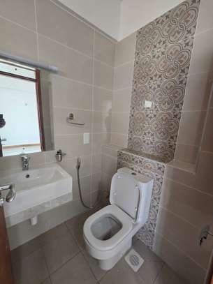 3 Bed Apartment with En Suite in Nyali Area image 6