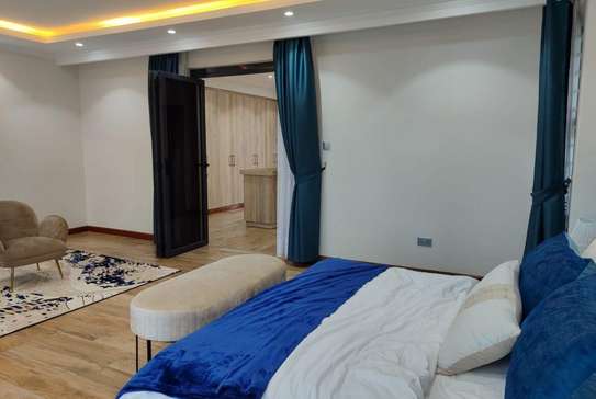 5 Bed House with En Suite at Kiambu image 1
