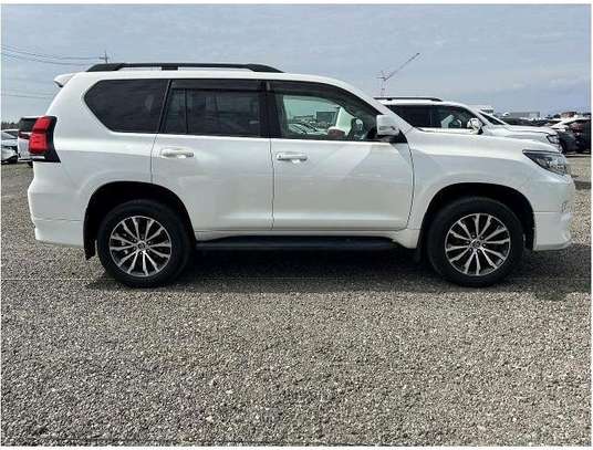 Toyota prado petrol  model 2020 image 2