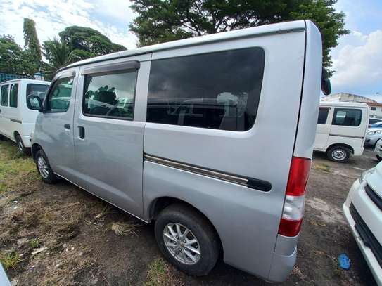 TOYOTA TOWN ACE NEW IMPORT. image 2