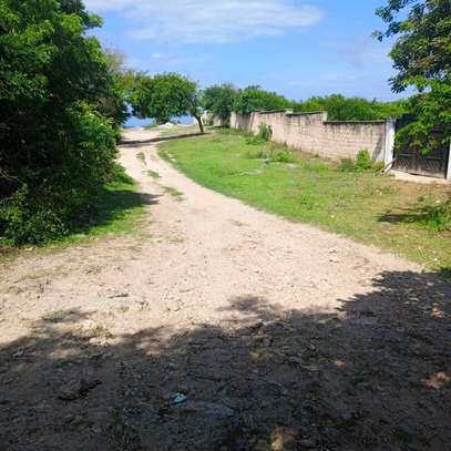 Land-KILIFI BOFA ROAD image 4