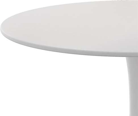 Round dining Table image 5