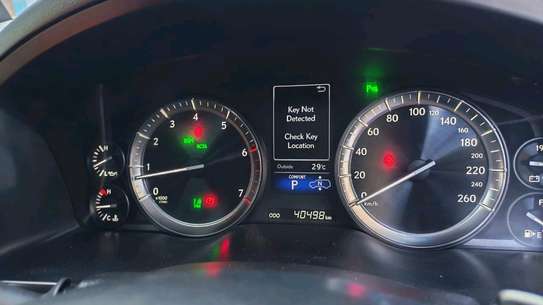 Lexus LX570 Facelifted to LX600 2017 image 5