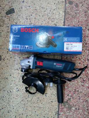 Bosch drill image 3