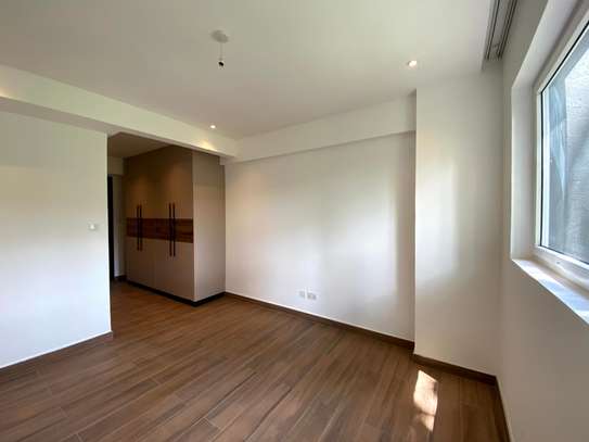 5 Bed Apartment with En Suite in Westlands Area image 14