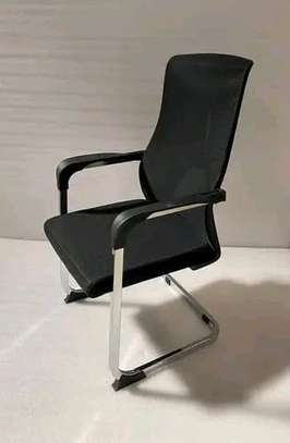 VISITORS OFFICE CHAIR image 4