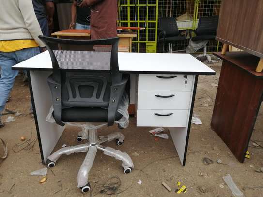 Secretarial desk ➕ Headrest seat image 14