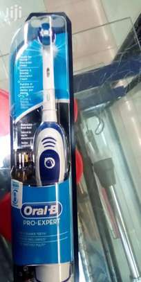 Electric Toothbrush Adults image 3