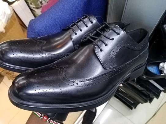 BLACK LEATHER BROGUES image 1