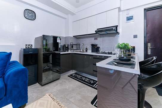 1 Bed Apartment with Swimming Pool in Valley Arcade image 12