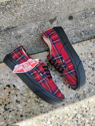 Vans off the wall custom 
Sizes 38-45 image 3