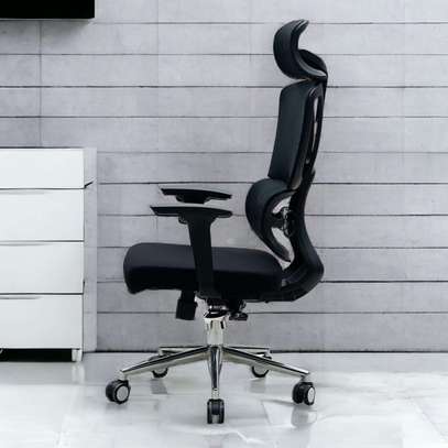 High-back executive orthopedic seat image 3
