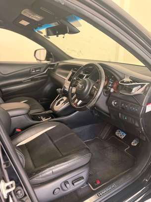 Toyota Harrier GR black 2019 image 6