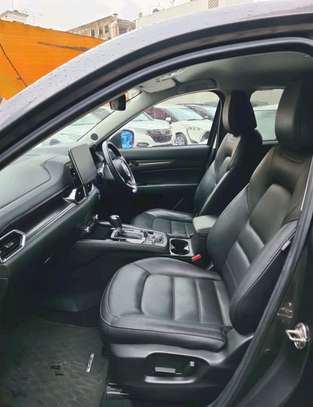 MAZDA CX5 XDL PETROL 2019MODEL 2500CC image 9
