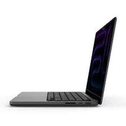 Apple MacBook Pro 14" (M5 Pro) image 3