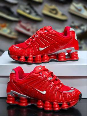 MEN FASHION SNEAKERS image 6